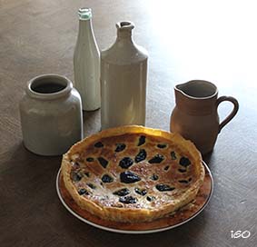 Plums pie